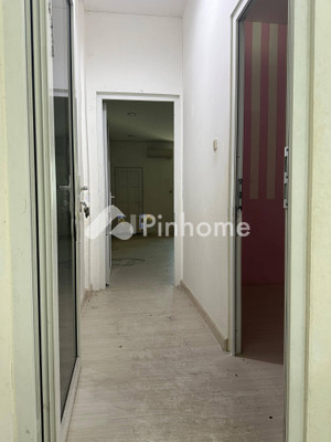 Rumah Dijual di Medan Petisah, Kota Medan, 2 KM, 2 KT, LT 64m², LB 180m² - 3