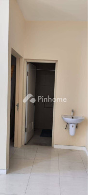 Rumah Dijual di Sidoarjo, Kab. Sidoarjo, 1 KM, 3 KT, LT 108m², LB 81m² - 3