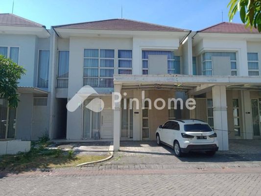 Rumah Dijual di Tandes, Kota Surabaya, 4 KM, 4 KT, LT 160m², LB 180m²