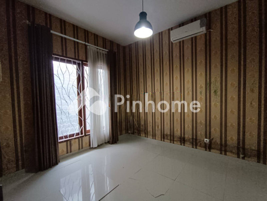 Rumah Dijual di Denpasar Selatan, Kota Denpasar, 3 KM, 3 KT, LT 125m², LB 200m² - 8