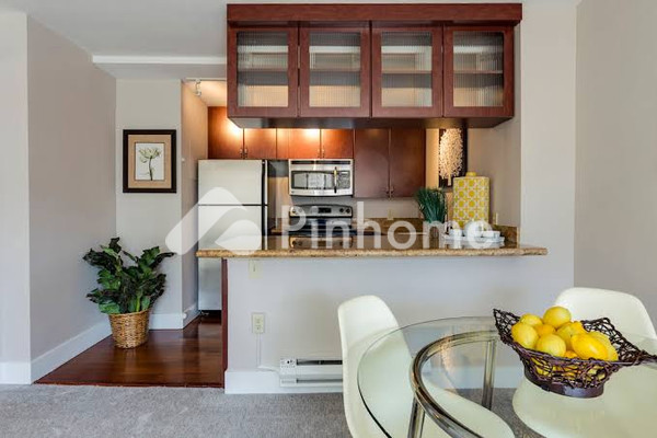 Sewa Apartemen di Tebet, Kota Jakarta Selatan, 2 KM, 2 KT, LB 1m²