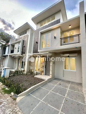 Rumah Dijual di Serpong Utara, Kota Tangerang Selatan, 2 KM, 3 KT, LT 70m², LB 84m² - 1