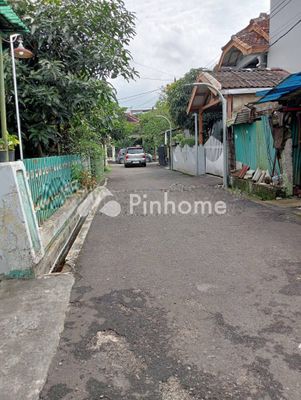 Rumah Dijual di Bandung Wetan, Kota Bandung, 3 KM, 6 KT, LT 189m², LB 210m² - 3