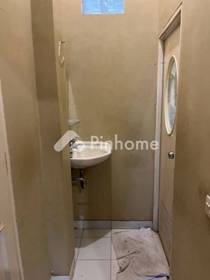 Rumah Dijual di Serpong, Kota Tangerang, 3 KM, 4 KT, LT 158m², LB 150m² - 6