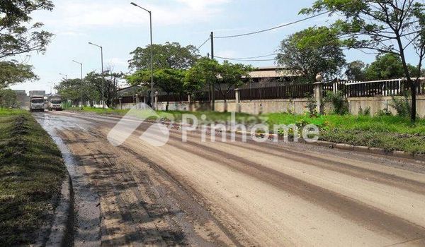 Tanah Komersial Dijual di Medan Barat, Kota Medan, LT 300m² - 1