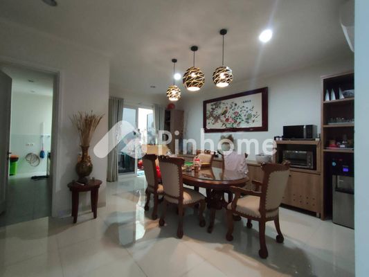 Rumah Dijual di Tangerang, Kota Tangerang, 3 KM, 4 KT, LT 175m², LB 200m² - 7