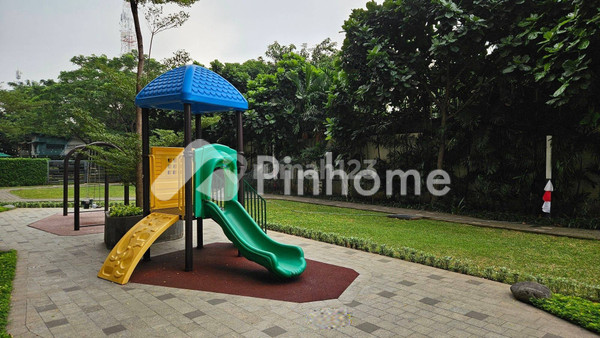 Sewa Apartemen di Kebayoran Lama, Kota Jakarta Selatan, 2 KM, 3 KT, LB 91m² - 9