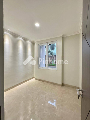 Rumah Dijual di Serpong Utara, Kota Tangerang Selatan, 2 KM, 3 KT, LT 70m², LB 84m² - 6