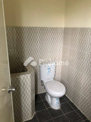 Ruko Dijual di Bandar Surabaya, Kab. Lampung Tengah, 4 KM, LT 191m², LB 323m² - 3