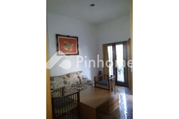 Rumah Dijual di Regol, Kota Bandung, 2 KM, 4 KT, LT 120m², LB 150m² - 2