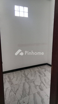 Rumah Dijual di Buahbatu (Margacinta), Kota Bandung, 1 KM, 2 KT, LT 70m², LB 45m² - 1