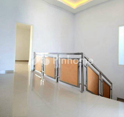 Rumah Dijual di Mulyorejo, Kota Surabaya, 4 KM, 5 KT, LT 160m², LB 279m² - 5