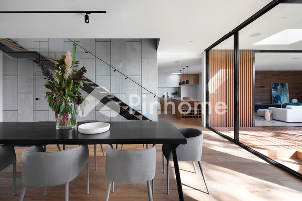 Rumah Dijual di Tebet, Kota Jakarta Selatan, 2 KM, 2 KT, LT 180m², LB 120m² - 2