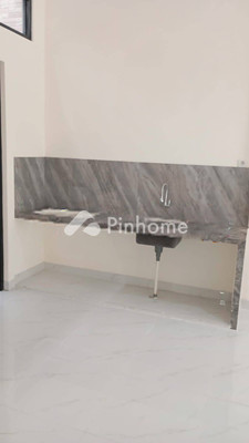 Rumah Dijual di Tangerang, Kota Tangerang, 3 KM, 3 KT, LT 72m², LB 90m² - 8