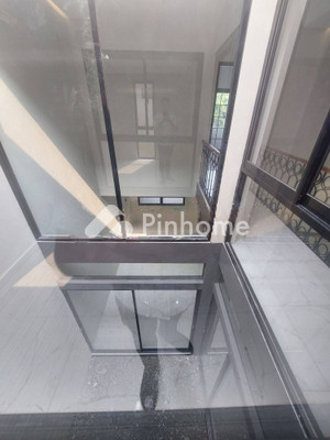 Rumah Dijual di Serpong Utara, Kota Tangerang Selatan, 3 KM, 2 KT, LT 100m², LB 124m² - 6