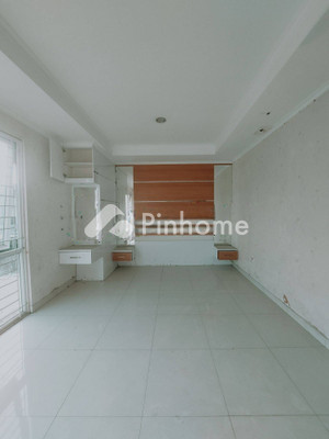 Rumah Dijual di Cengkareng, Kota Jakarta Barat, 2 KM, 3 KT, LT 93m², LB 160m² - 7