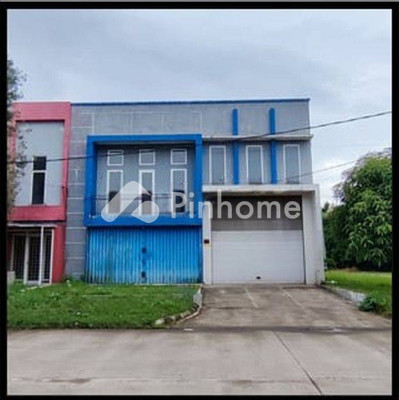 Gudang Dijual di Cikupa, Kab. Tangerang, LT 328m², LB 201m²