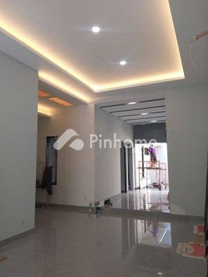 Rumah Dijual di Gedebage, Kota Bandung, 1 KM, 2 KT, LT 112m², LB 97m² - 1