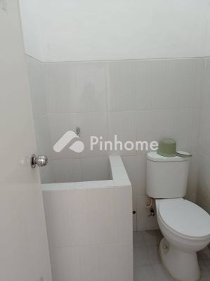 Rumah Dijual di Rungkut, Kota Surabaya, 1 KM, 2 KT, LT 72m², LB 72m² - 2