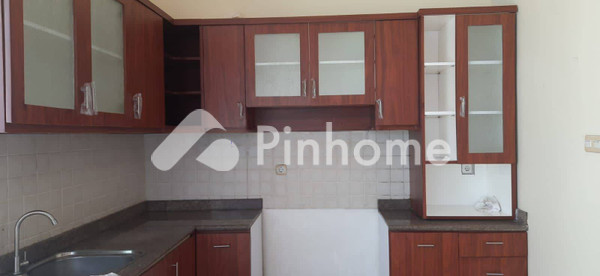 Rumah Dijual di Cengkareng, Kota Jakarta Barat, 3 KM, 3 KT, LT 176m², LB 170m² - 6