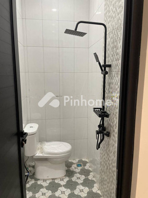 Rumah Dijual di Kebon Jeruk, Kota Jakarta Barat, 3 KM, 2 KT, LT 78m², LB 90m² - 11