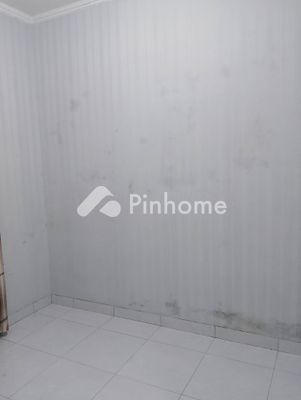 Sewa Rumah di Cimahi Utara, Kota Cimahi, 1 KM, 2 KT, LT 72m², LB 40m² - 9