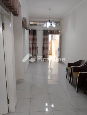 Sewa Rumah di Cimahi Utara, Kota Cimahi, 1 KM, 2 KT, LT 72m², LB 40m² - 10