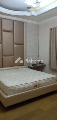 Sewa Rumah di Penjaringan, Kota Jakarta Utara, 3 KM, 3 KT, LT 90m², LB 160m² - 3