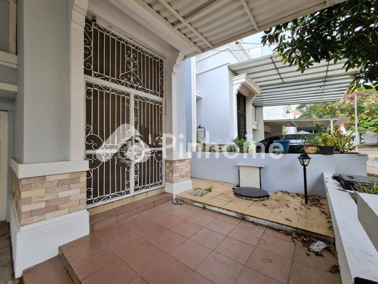 Rumah Dijual di Penjaringan, Kota Jakarta Utara, 3 KM, 4 KT, LT 230m², LB 260m² - 2