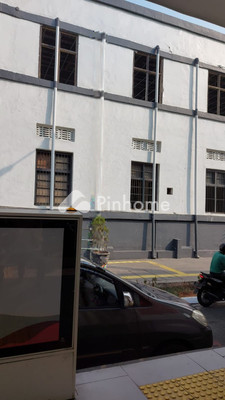 Rumah Dijual di Mampang Prapatan, Kota Jakarta Selatan, 1 KM, 2 KT, LT 100m², LB 150m² - 1