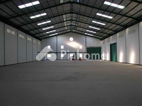 Gudang Dijual di Kalasan, Kab. Sleman, LB 12300m²