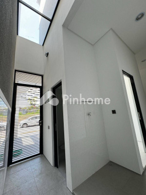 Rumah Dijual di Sambikerep, Kota Surabaya, 6 KM, 5 KT, LT 153m², LB 153m² - 9