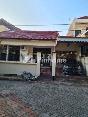 Sewa Rumah di Manyar, Kab. Gresik, 2 KM, 3 KT, LT 240m², LB 200m²