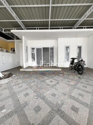 Rumah Dijual di Medan Johor, Kota Medan, 3 KM, 4 KT, LT 132m², LB 220m² - 2
