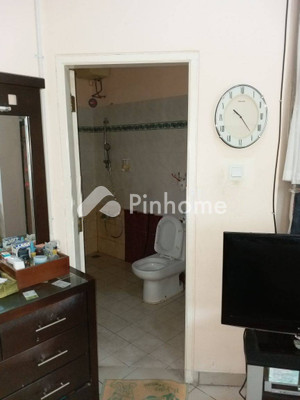 Rumah Dijual di Sukajadi, Kota Bandung, 2 KM, 4 KT, LT 136m², LB 200m² - 11