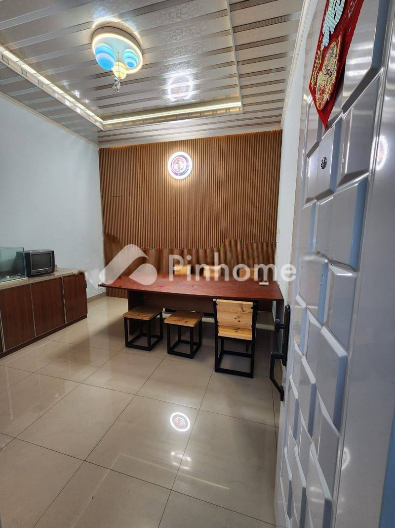 dijual rumah 1 lantai 3kt 175m2 di kembangan - 1