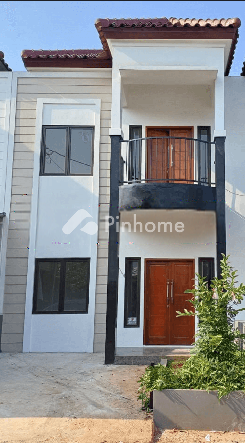 dijual rumah 2 lantai 3kt 94m2 di jl talas iii  gg labu 3  d cluster permata talas no 9d  pondok cabe ilir  kec pamulang  kota tangsel - 1