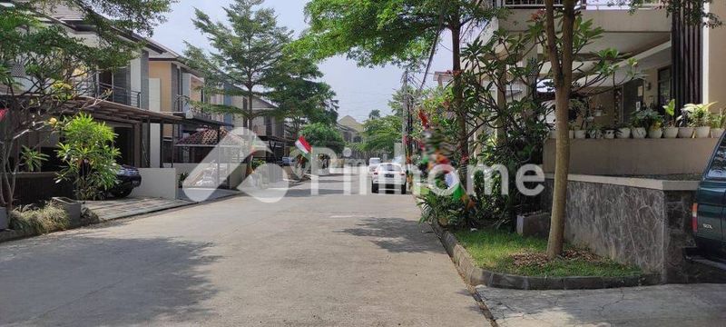 dijual rumah siap huni di kemang indah - 1