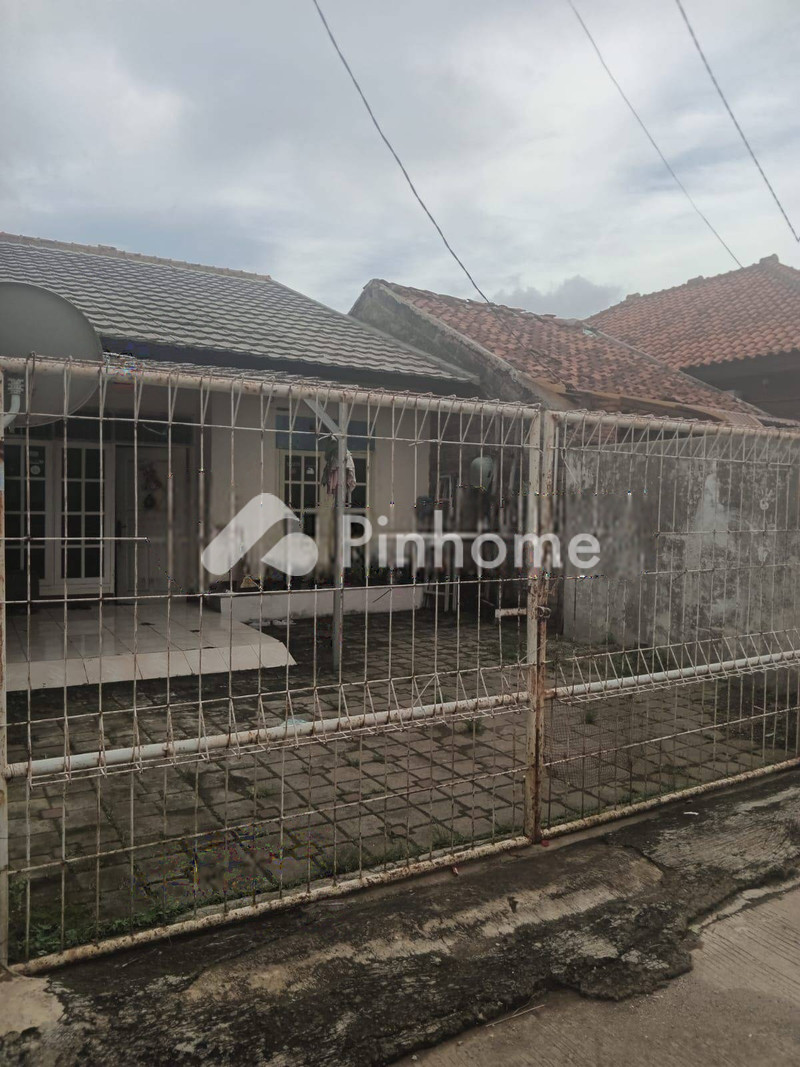 dijual rumah 1 lantai 2kt 120m2 di jalan gemin - 1