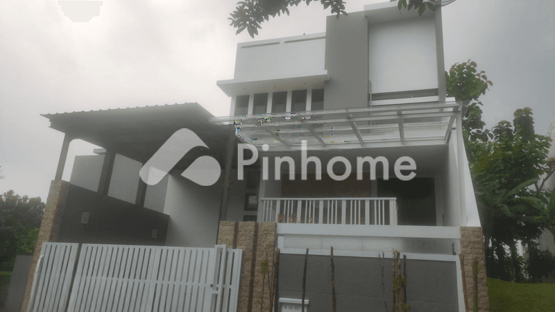 dijual rumah 4 lantai 4kt 180m2 di jatisampurna jati sampurna - 1