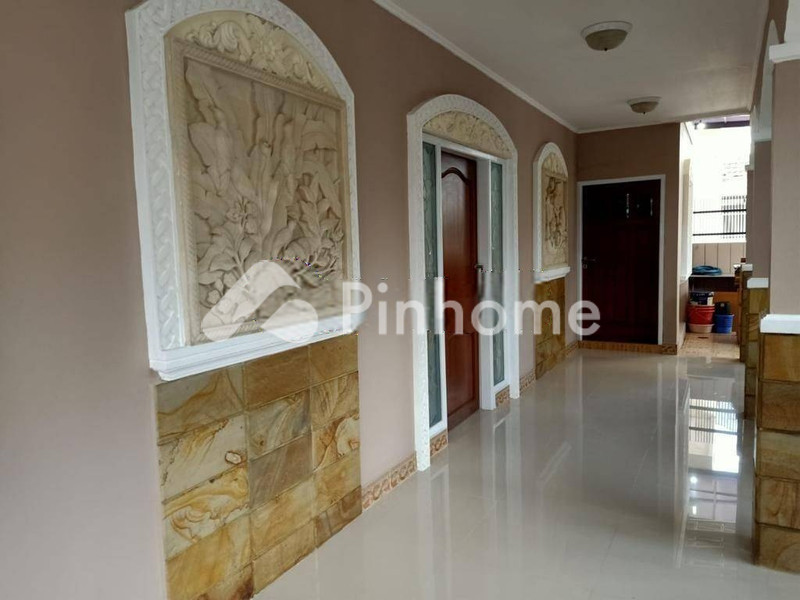 dijual rumah 2 lantai 6kt 238m2 di kelapa gading - 1