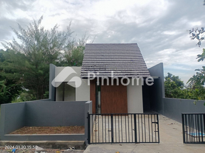 dijual rumah 1 lantai 2kt 120m2 di jl gondorio - 1