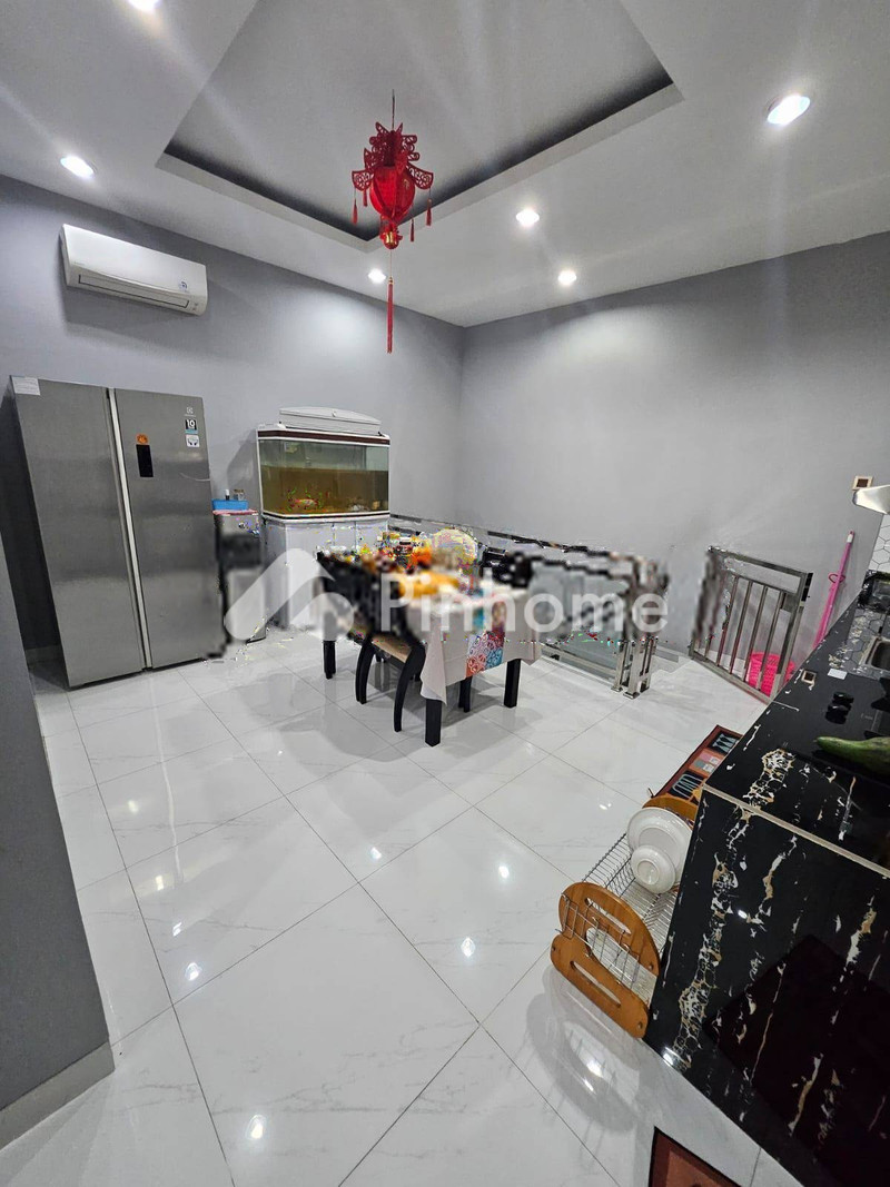 dijual rumah 3 lantai 4kt 90m2 di sunter paradise tahap 1 - 1