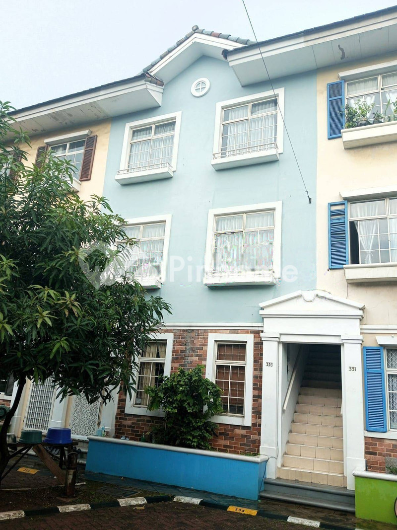 dijual rumah 2 lantai 3kt 83m2 di karawaci - 1