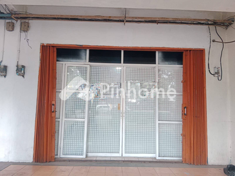 dijual ruko 2 lantai 135m2 di tangerang - 1