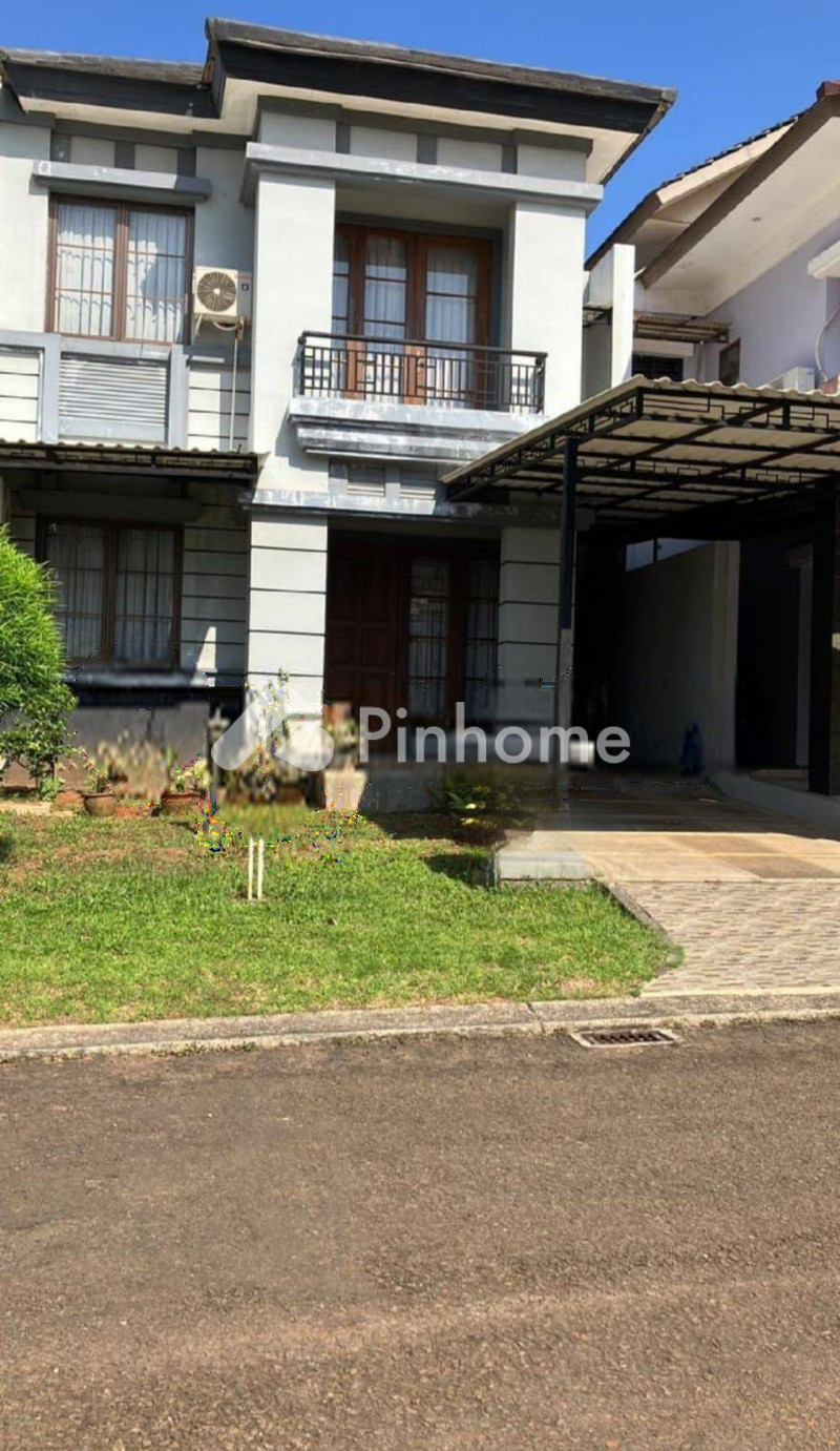 dijual rumah 2 lantai 3kt 144m2 di serpong - 1