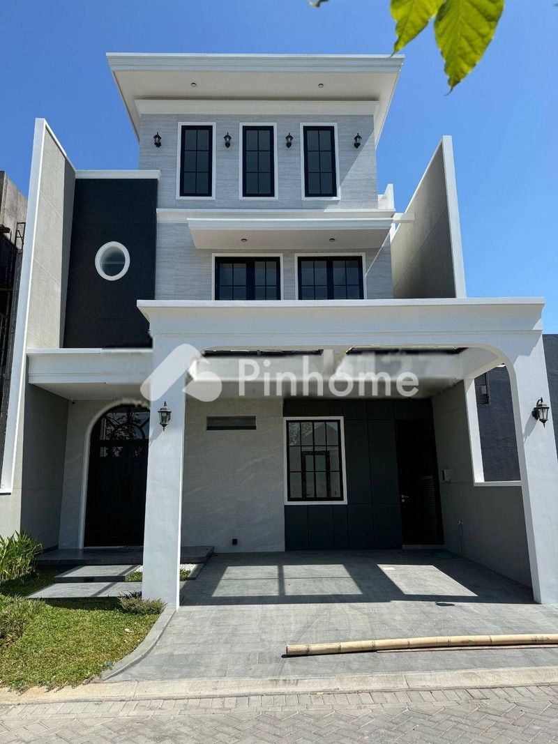 dijual rumah 1 lantai 5kt 153m2 di sambikerep - 1