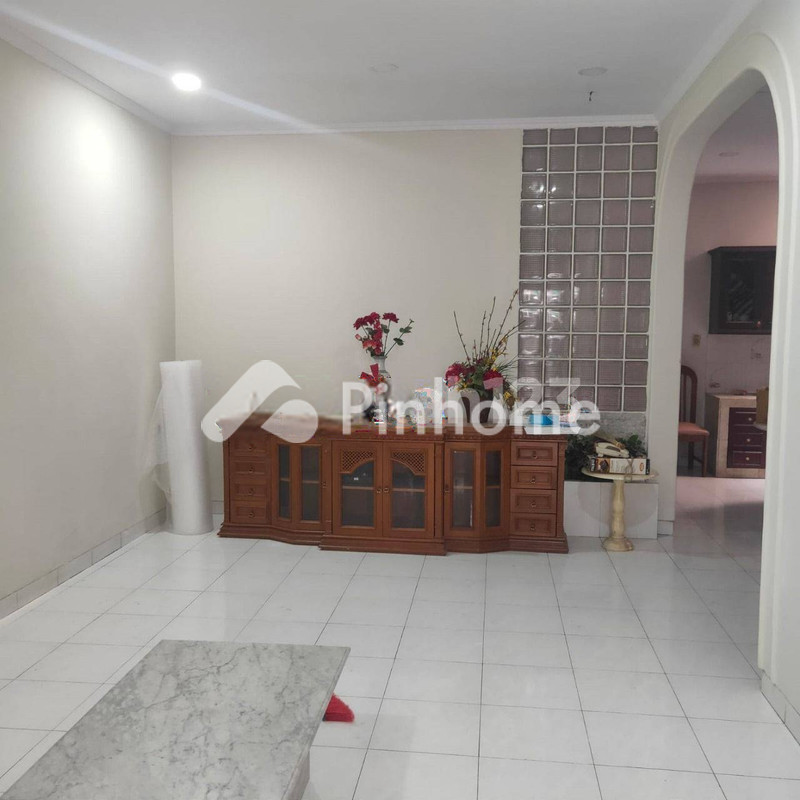disewakan rumah di penjaringan - 1