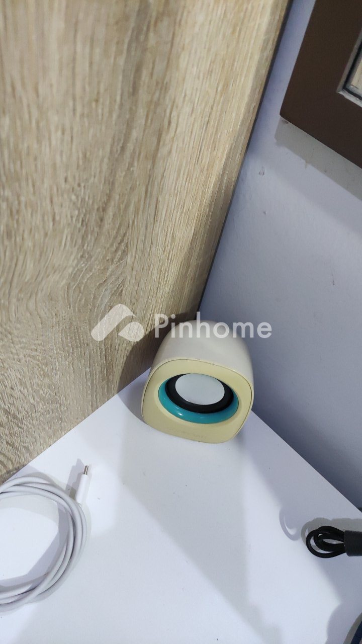 dijual rumah 2 lantai 1kt 100m2 di persada - 1