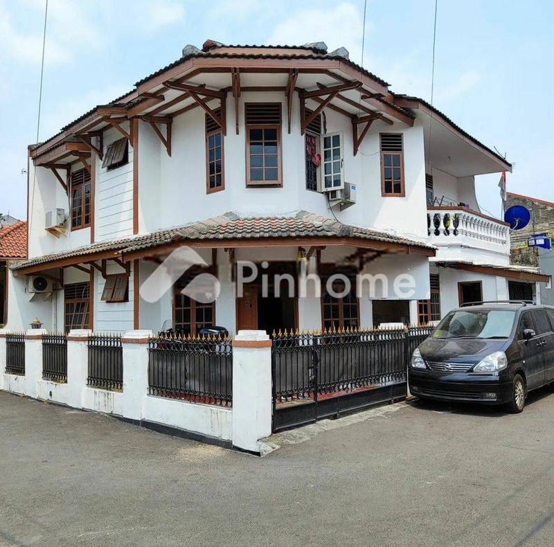 dijual rumah 1 lantai 4kt 150m2 di pondokgede pondok gede - 1
